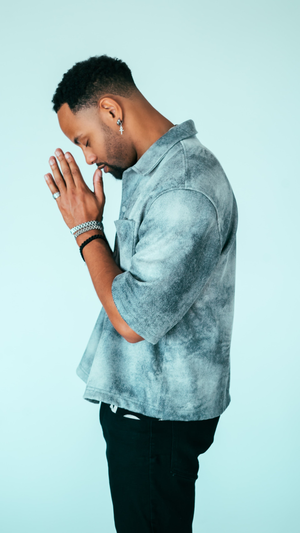 Facetune 04 03 2024 07 54 06